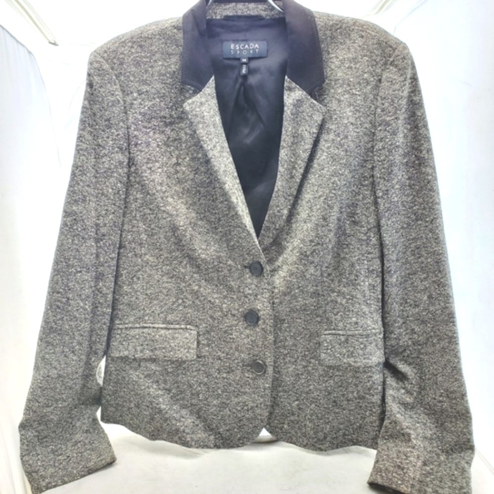 Escada Sport Size 44 Black Tweed Jacket